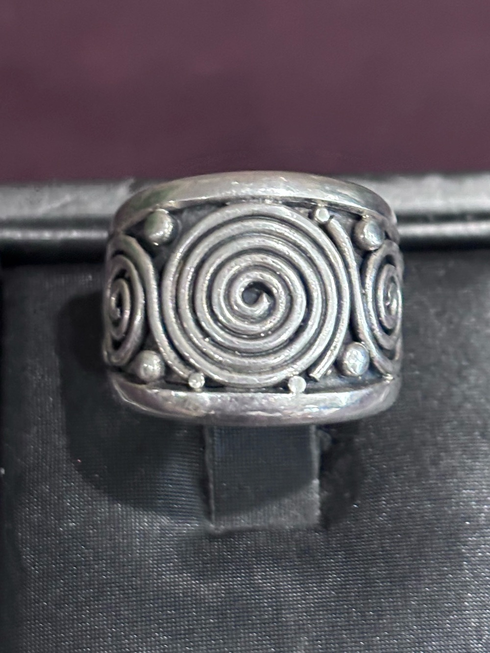 Bali Suarti silver ring